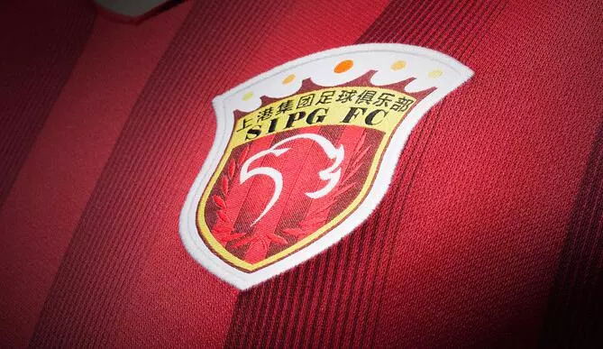 姆巴佩受前队友阿什拉夫要求观看比赛，摩洛哥将主场迎战马里（阿什拉夫邀前队友姆巴佩观战，摩洛哥主场对阵马里）