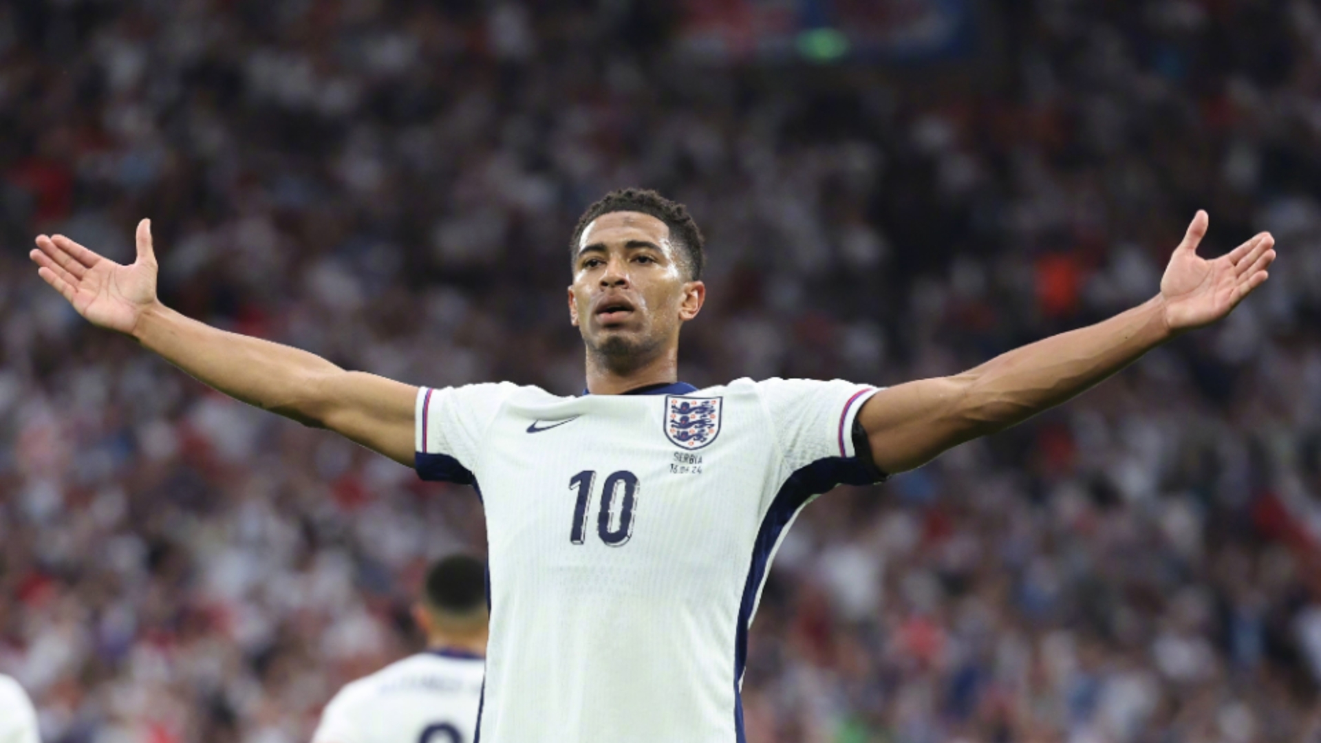 为确保其不在世预赛附加赛中停赛，恰尔汗奥卢不会出战西班牙（为避免在世预赛附加赛遭停赛，恰尔汗奥卢将缺席对阵西班牙的一战）