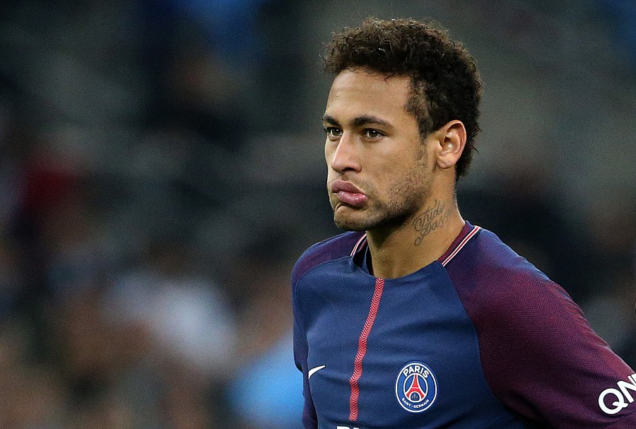 西媒：只要巴萨夺冠拉波尔塔就能再任，丰特想拉拢梅西恐没戏（西媒：巴萨若夺冠拉波尔塔可连任，丰特拉拢梅西恐难成行）