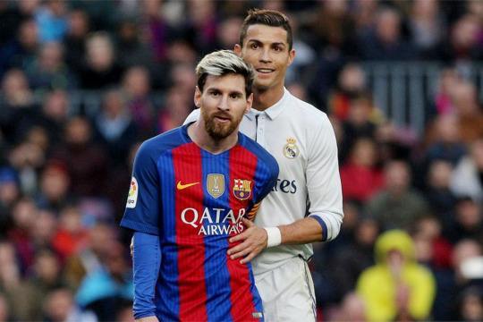 德甲战报：两队共7人染黄，奥格斯堡0-0云达不莱梅（德甲：奥格斯堡与云达不莱梅0-0收场，双方合计7张黄牌）