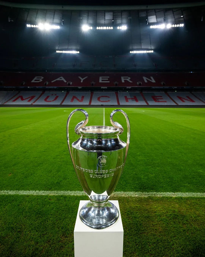 杰伦·布朗本赛季已经10次单节砍下15+，高居联盟第一