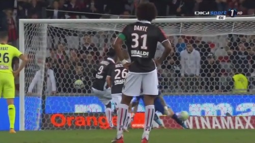 孙兴慜：没踢满全场？我尊重教练的决定，球队比我个人更重要