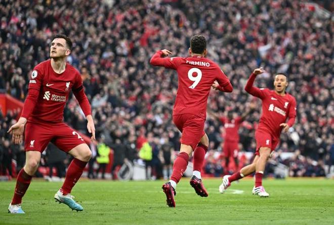 西甲半场：瓦莱拉劲射破门，埃尔切暂1-0赫罗纳（西甲半场战报：瓦莱拉远射建功，埃尔切暂以1-0领先赫罗纳）