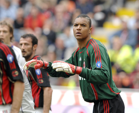 官方：红牛成为国际米兰的新全球能量饮料合作伙伴