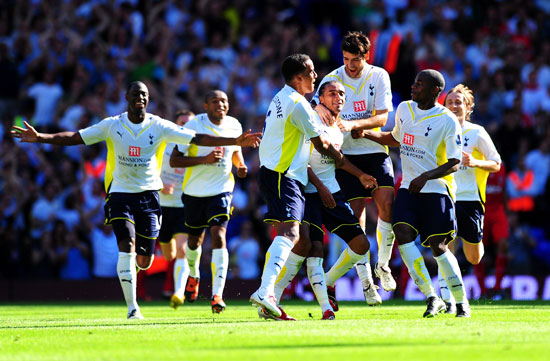 记者：经球队和教练共同决定，萨拉赫将不会随利物浦出战国米