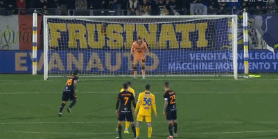 执教生涯意甲拿到1000分，斯帕莱蒂成历史第五人