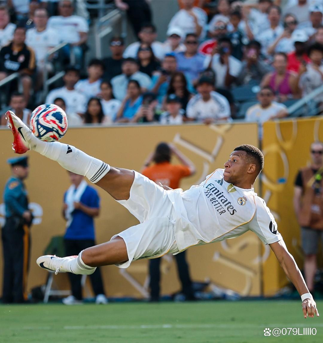 Here we go！罗马诺：切尔西前锋布罗亚转会伯恩利