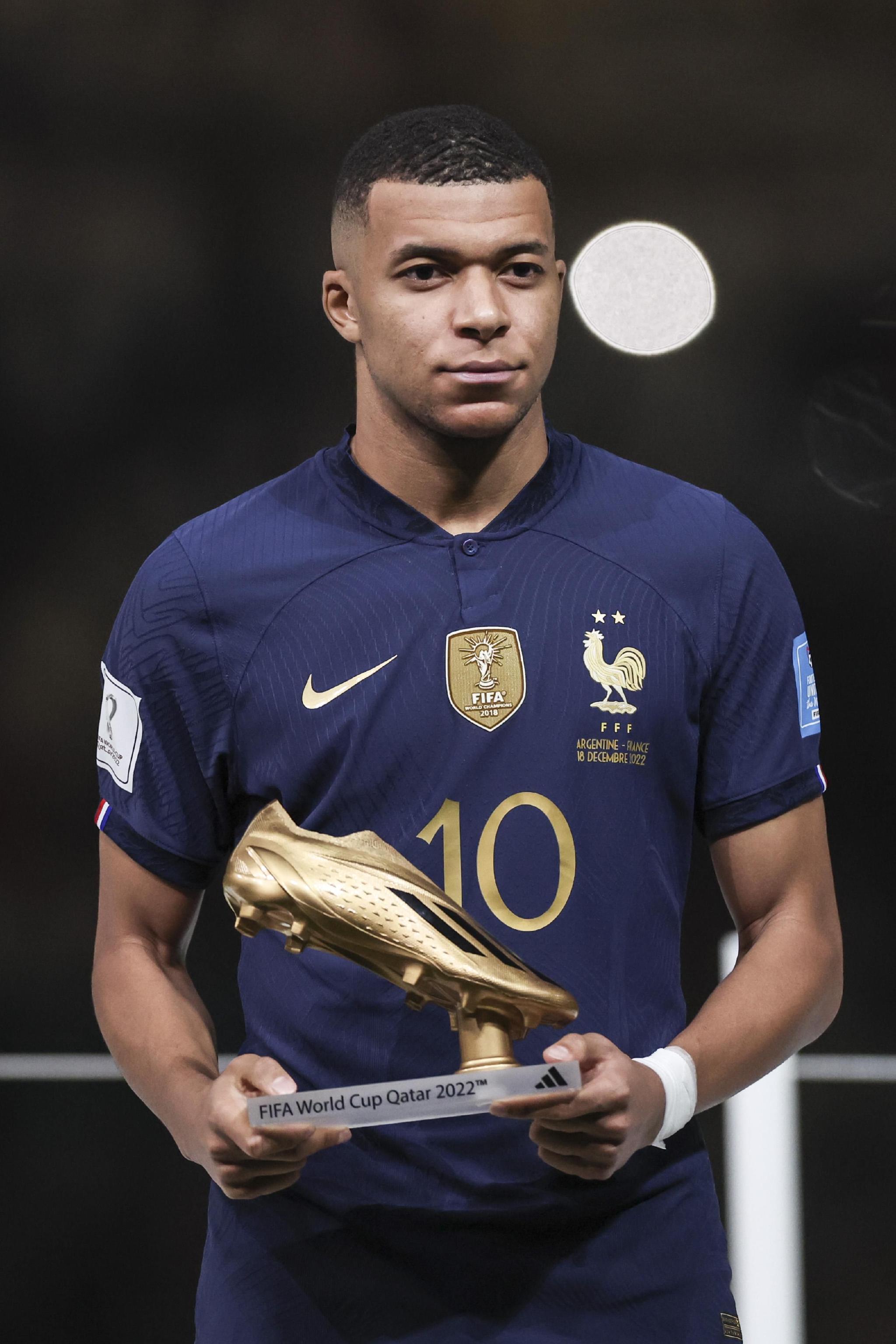 库明加10中1！科尔：每个球员都会有起有落，赢球是最重要的