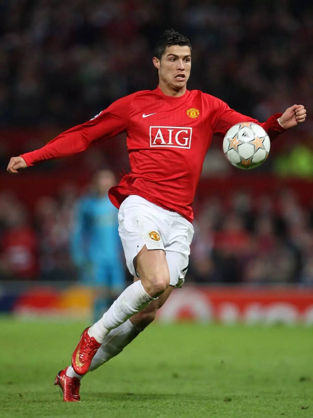 能否终结勒沃库森连续37场德甲客场不败？拜仁近8场主场全胜（拜仁主场8连胜，能否终结勒沃库森德甲客场37场不败？）