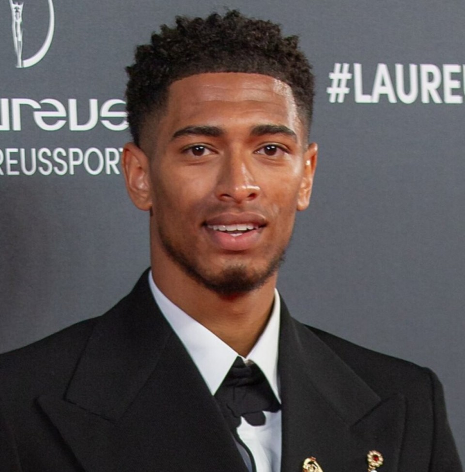 官方：川崎中场橘田健人接受右脚踝手术，本赛季宣告报销（川崎官宣：中场橘田健人因右脚踝手术赛季提前报销）