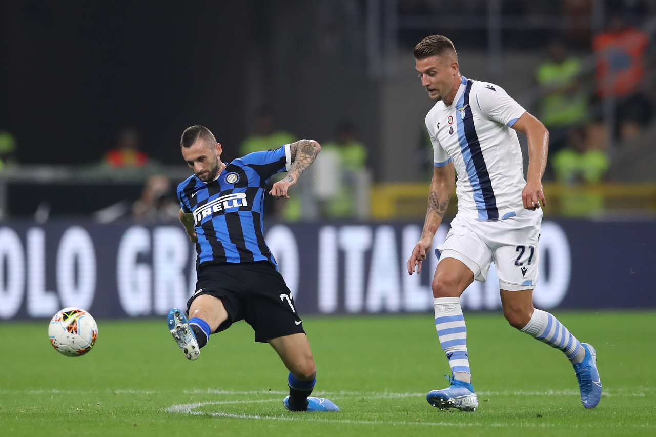 西媒：尤文、法兰克福以及斯图加特询价皇社中场苏契奇