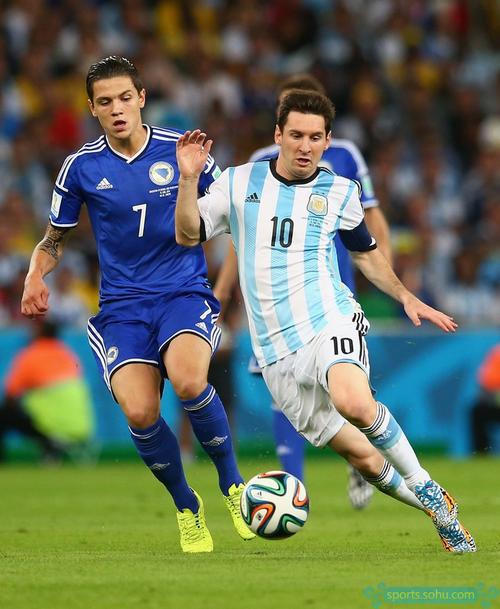 TA分析英格兰目前阵容：球队中轴线十分豪华，但替补深度不足