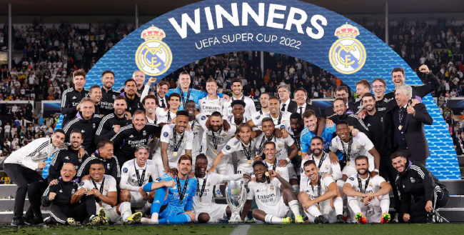 近7轮仅1胜6负！利物浦英超排名下滑到第11位（利物浦近7轮仅1胜6负，英超排名跌至第11位）