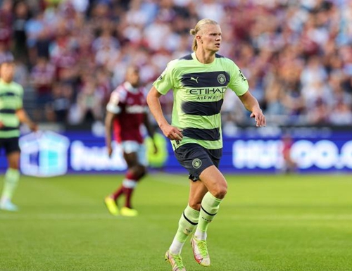 记者：纽卡要求谢什科48小时内答复，不打算拖到本周后半段