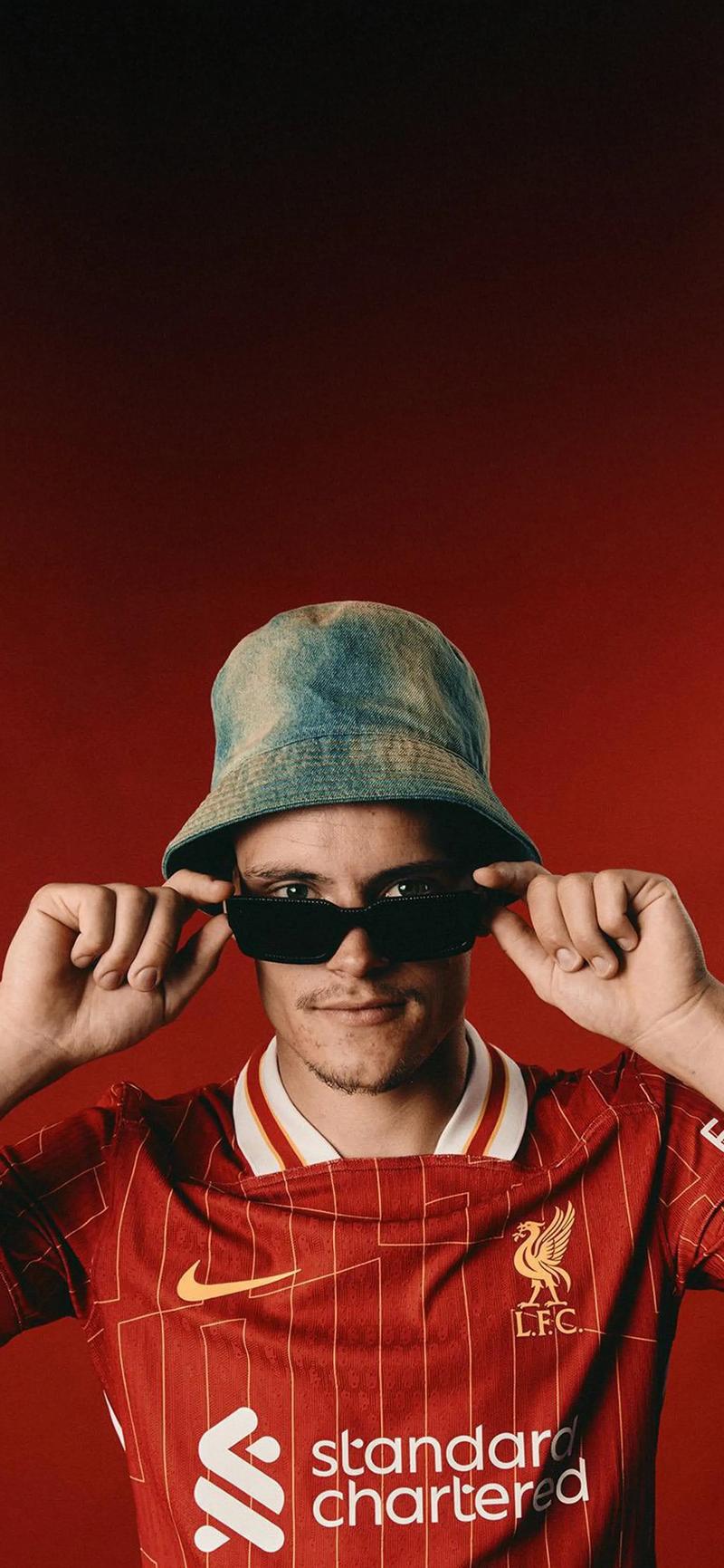 官方：波兰名哨马齐尼亚克将执法欧冠第四轮曼城vs多特（官宣：波兰名哨马齐尼亚克将主哨欧冠第4轮曼城对阵多特）