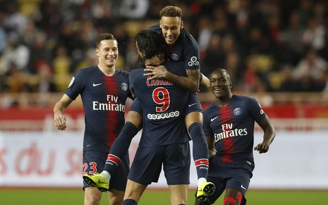 海伦芬主帅：对鹿特丹进球可能会很难，这支球队很难对付（海伦芬主帅：攻破鹿特丹球门不易，对手相当难缠）